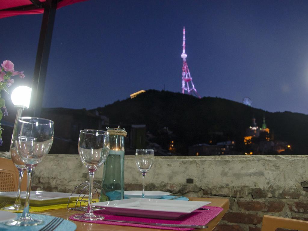Griboedov Hostel & Suites Tbilisi Exteriör bild