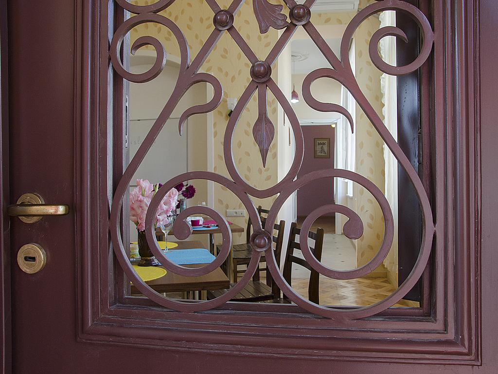 Griboedov Hostel & Suites Tbilisi Exteriör bild