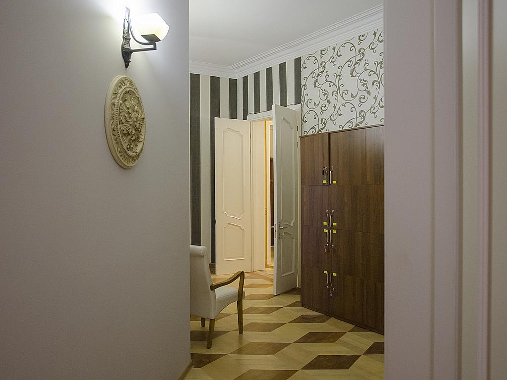 Griboedov Hostel & Suites Tbilisi Exteriör bild