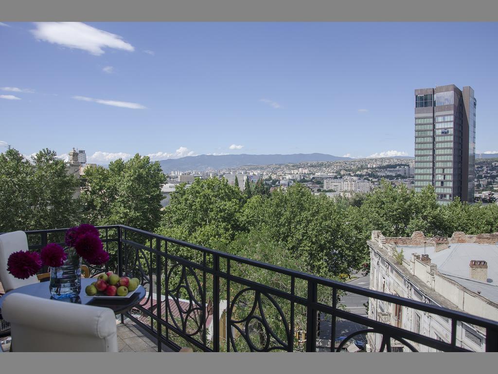 Griboedov Hostel & Suites Tbilisi Exteriör bild