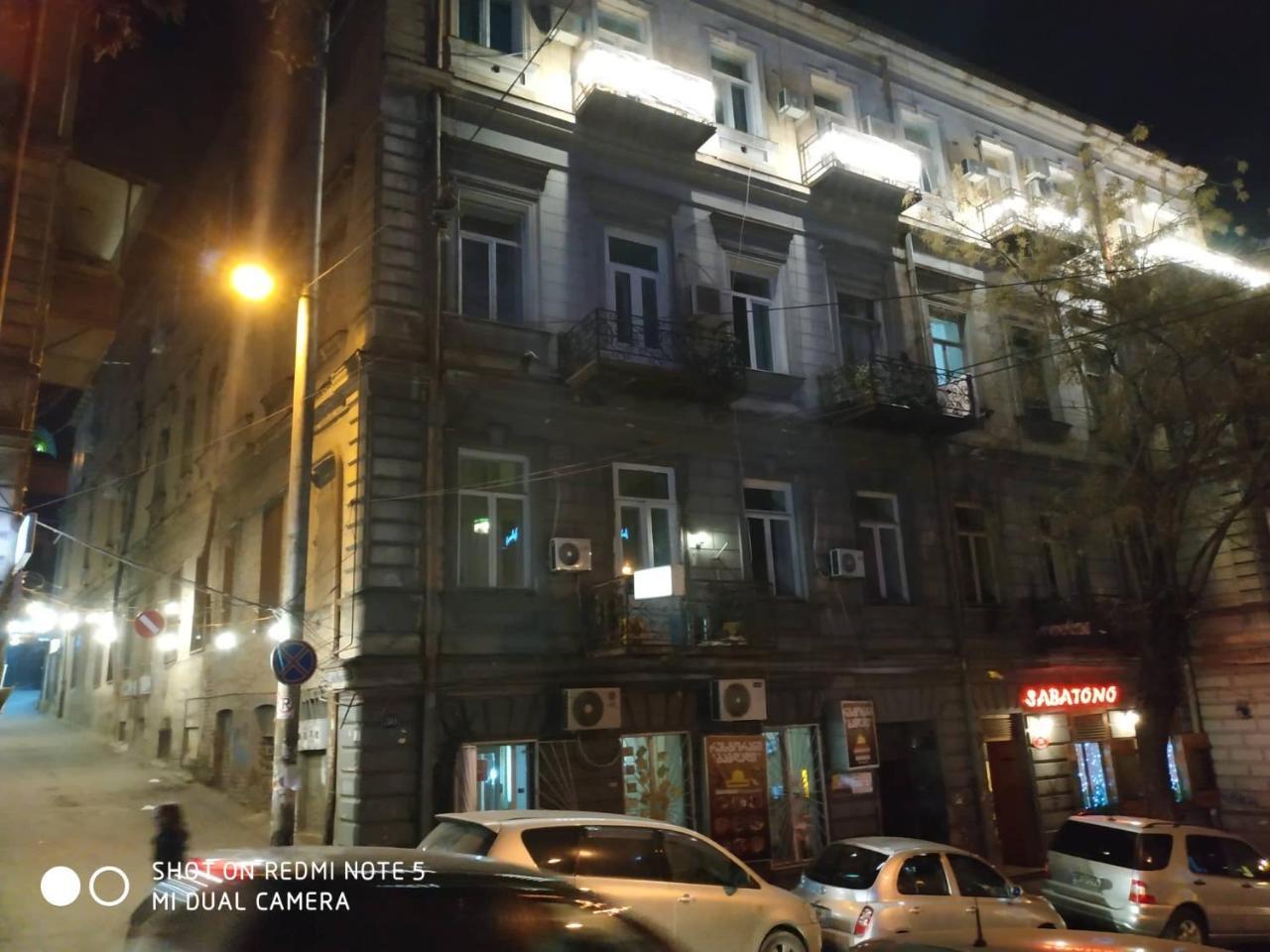 Griboedov Hostel & Suites Tbilisi Exteriör bild