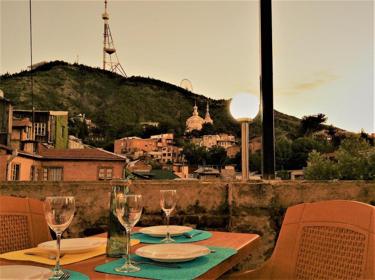 Griboedov Hostel & Suites Tbilisi Exteriör bild